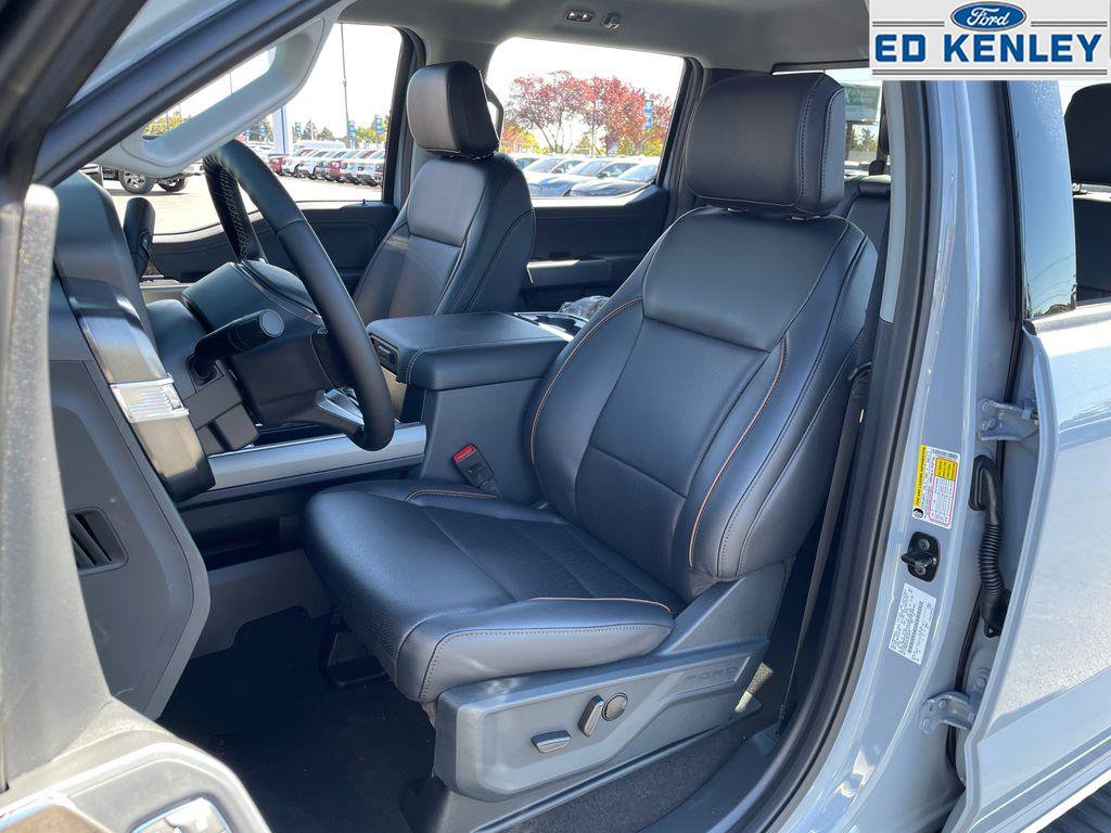New 2026 Ford F350 Lariat image 3