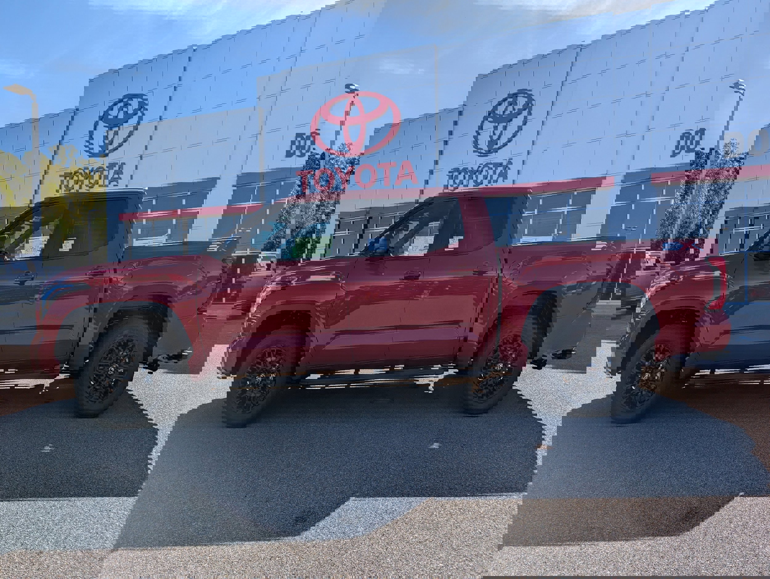 New 2026 Toyota Tundra SR5 image 2