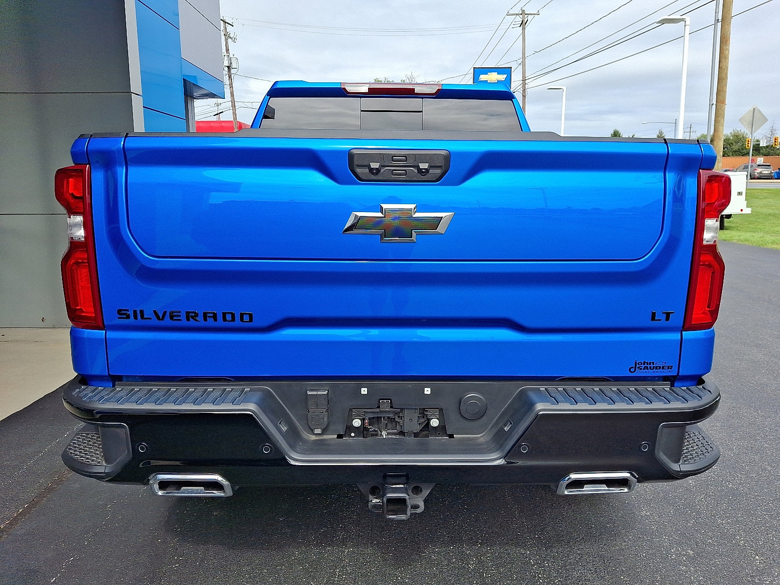 Used 2025 Chevrolet Silverado 1500 LT Trail Boss w/ LT Trail Boss Premium Package image 5