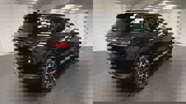 New 2026 Chevrolet Equinox EV LT image 8