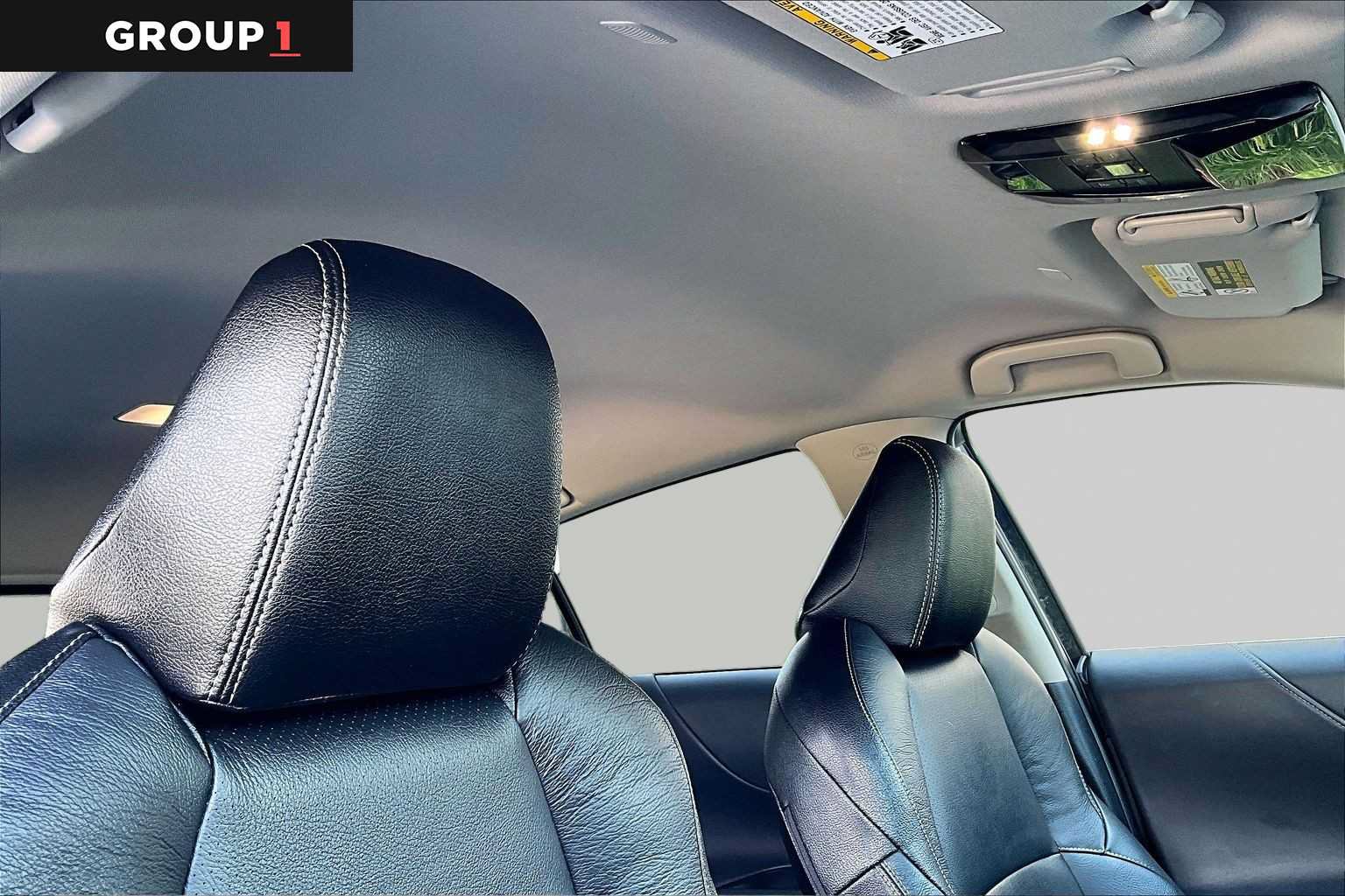 Used 2023 Toyota Venza LE AWD/4WD image 13