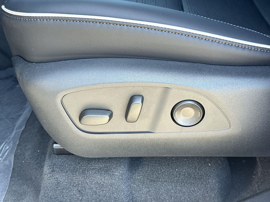 New 2026 Buick Enclave Sport Touring FWD image 21