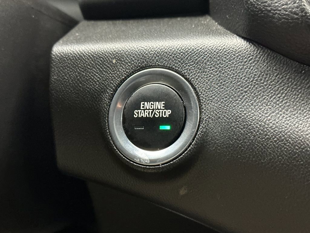 Used 2022 GMC Terrain SLE w/ Driver Convenience Package image 22