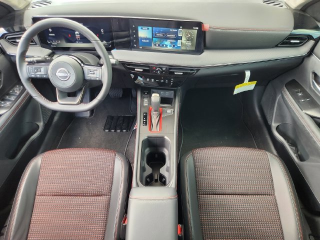 New 2025 Nissan Kicks SR w/ Illumination Package FWD image 23