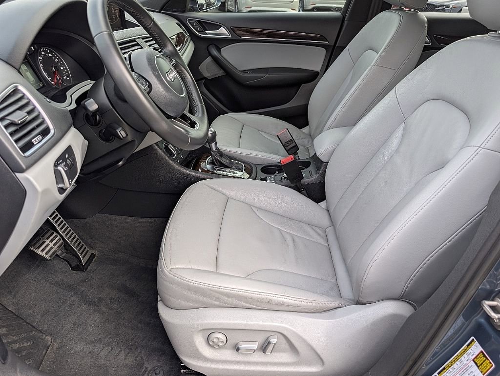 Used 2018 Audi Q3 2.0T Premium Plus w/ Premium Plus Package image 27