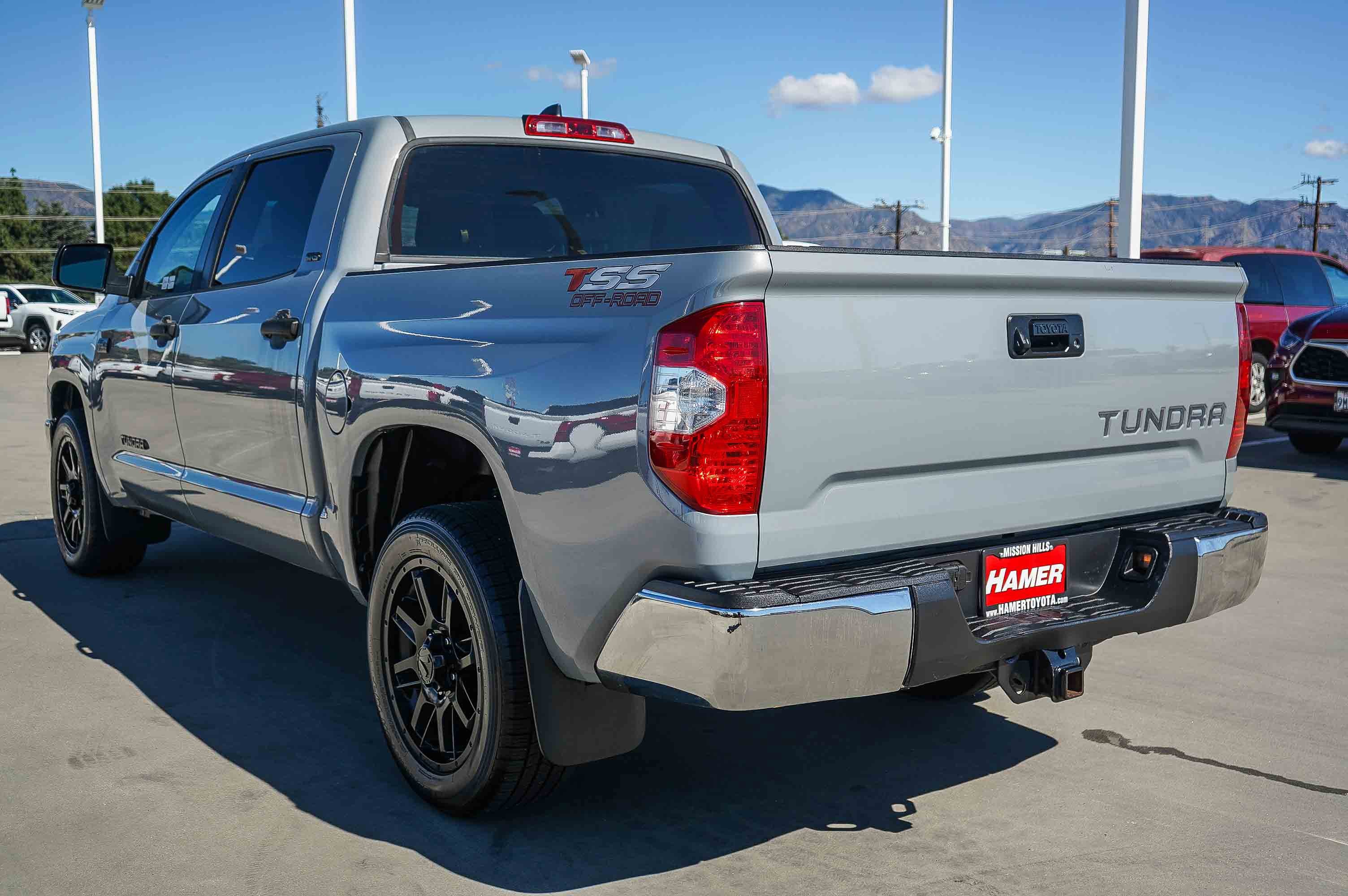 Used 2021 Toyota Tundra SR5 w/ SR5 Upgrade Package image 5