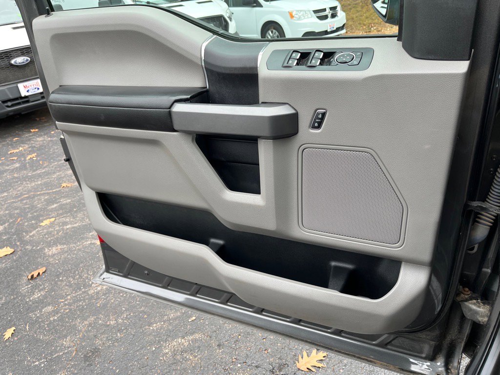 Used 2015 Ford F150 XLT w/ Equipment Group 301A Mid image 14