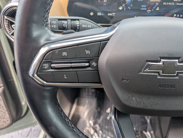 Used 2025 Chevrolet Equinox ACTIV w/ Safety and Technology Package AWD/4WD image 39
