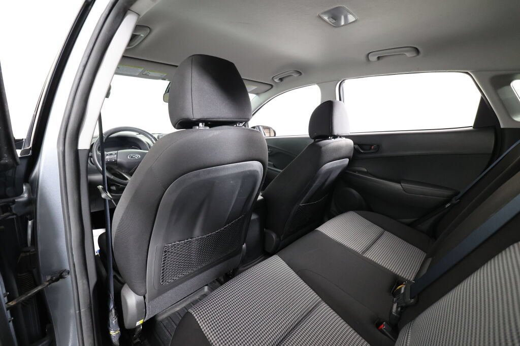 Used 2020 Hyundai Kona SEL AWD/4WD image 14