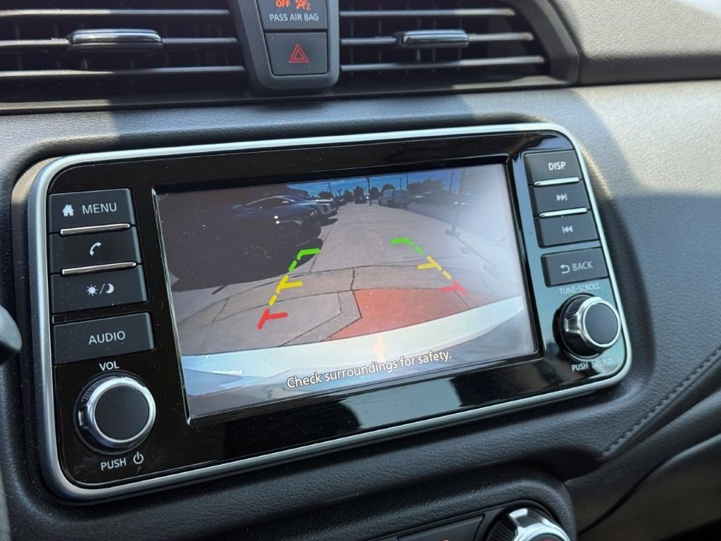 Used 2021 Nissan Versa S FWD image 24