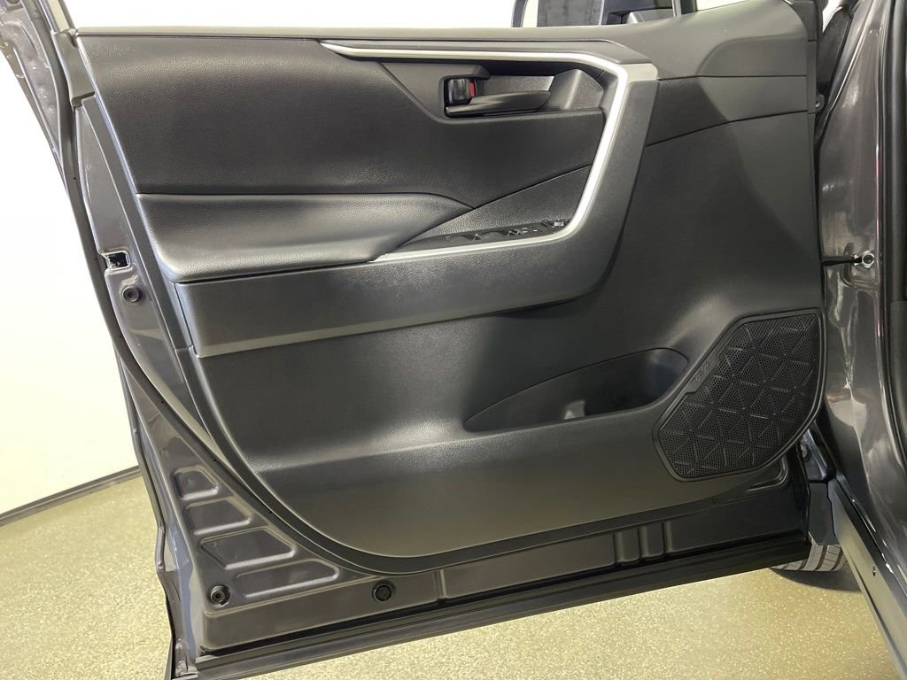 Certified 2025 Toyota RAV4 LE image 17