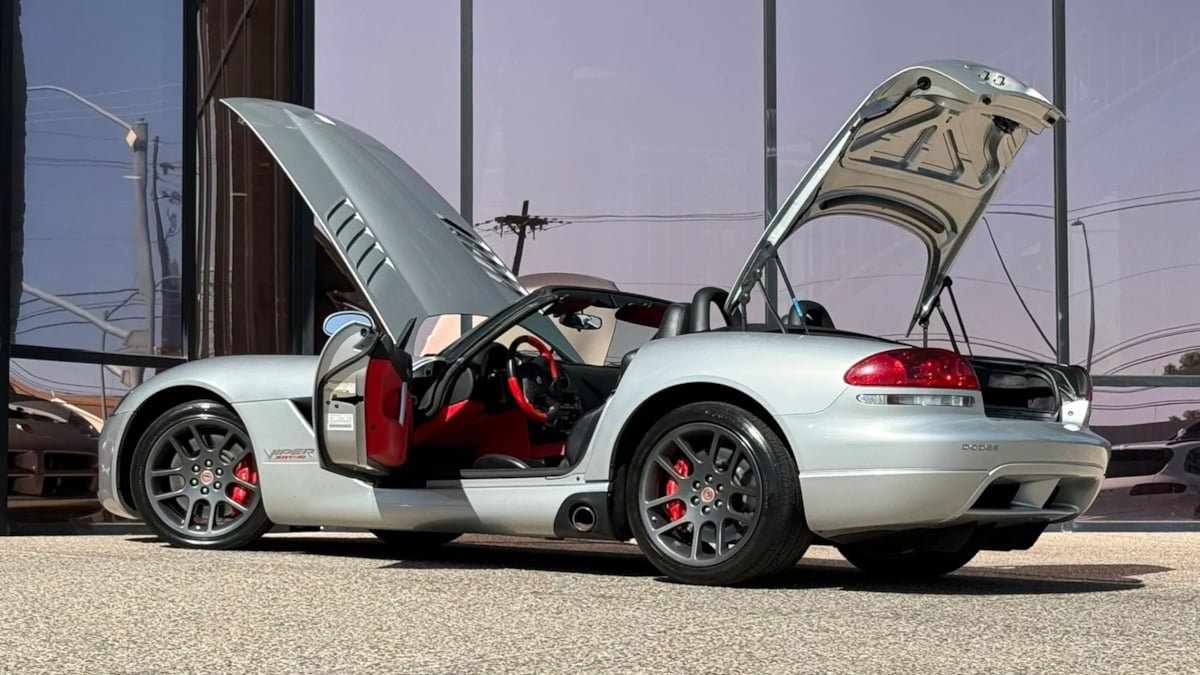 Used 2005 Dodge Viper SRT-10 w/ Mamba Edition Group RWD image 29