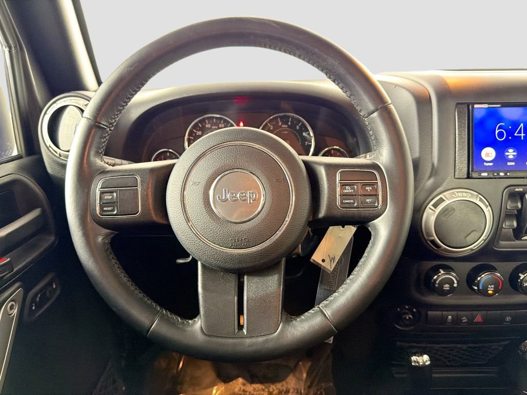 Used 2018 Jeep Wrangler Unlimited Sahara AWD/4WD image 19