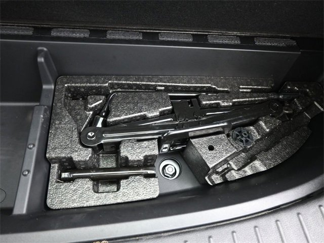 Used 2020 Hyundai Santa Fe SEL image 16