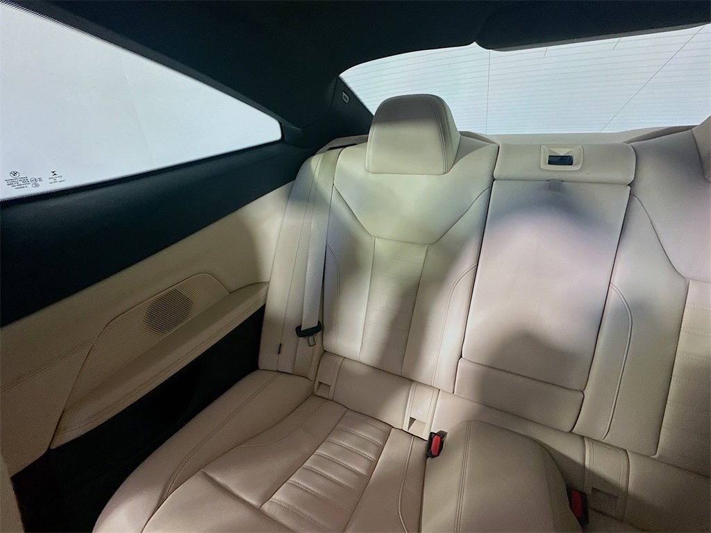 Used 2021 BMW 430i Coupe w/ Premium Package image 12