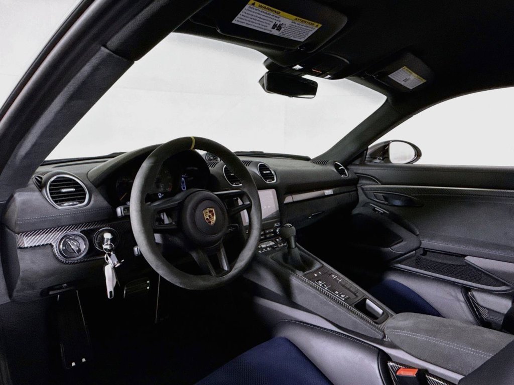 Certified 2025 Porsche 718 Cayman GT4 RS RWD image 11