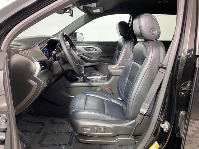 Used 2023 Chevrolet Traverse LT AWD/4WD image 10