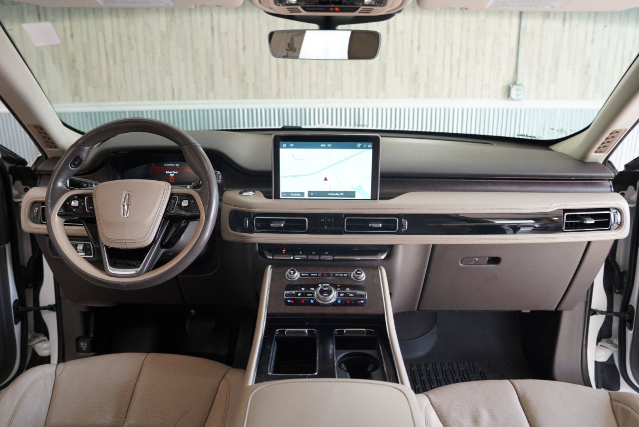 Used 2021 Lincoln Aviator Reserve w/ Elements Package Plus RWD image 17