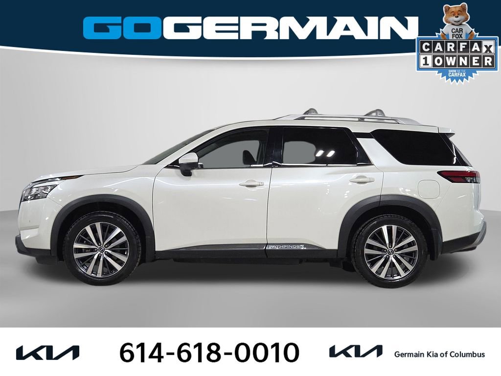 Used 2022 Nissan Pathfinder Platinum w/ Cargo Package image 13