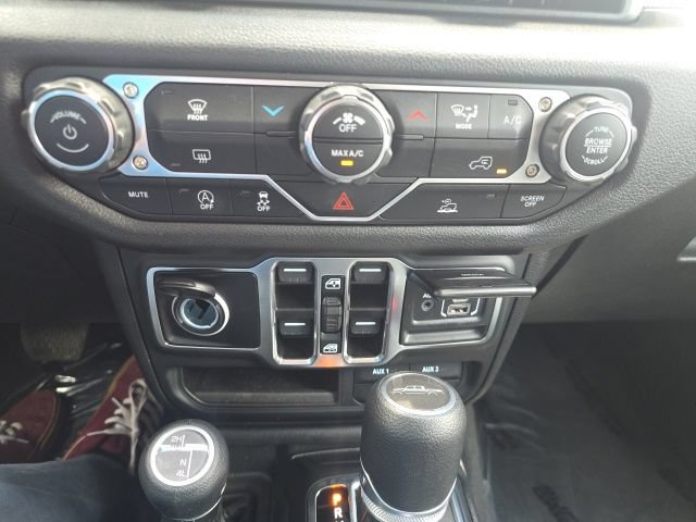 Used 2025 Jeep Gladiator Sport AWD/4WD image 23