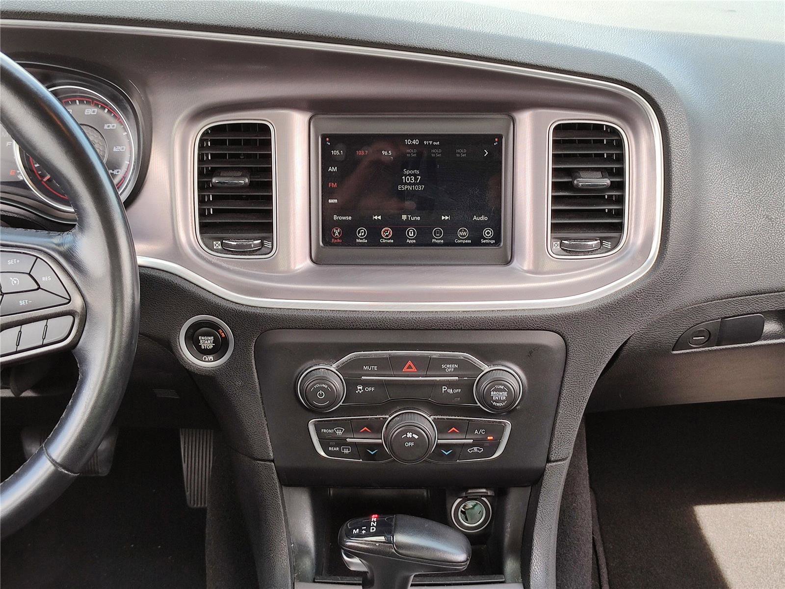 Used 2022 Dodge Charger SXT image 17