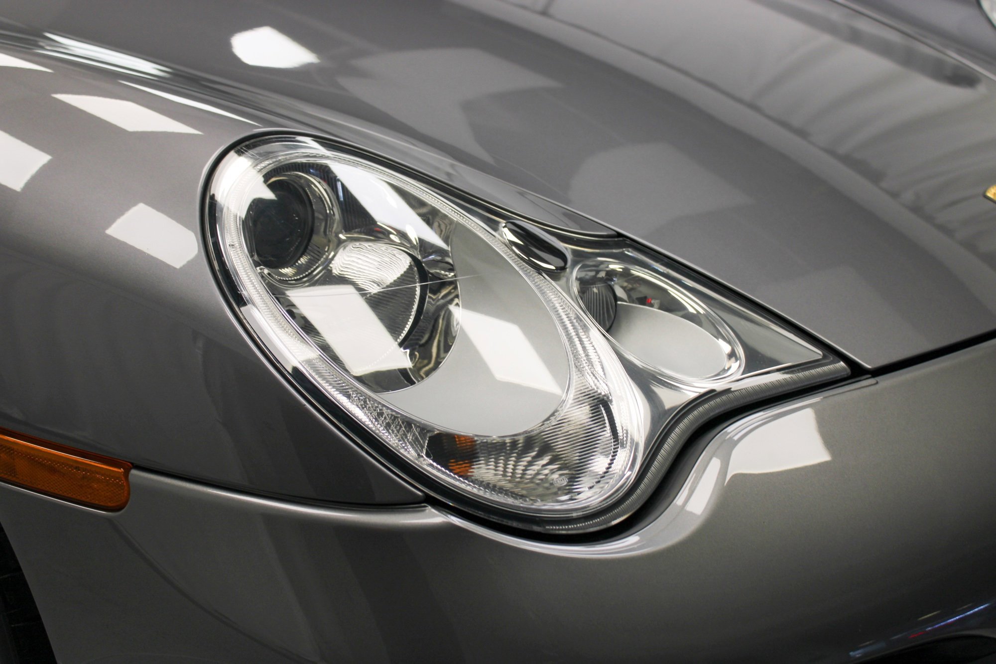 Used 2004 Porsche 911 Turbo image 17