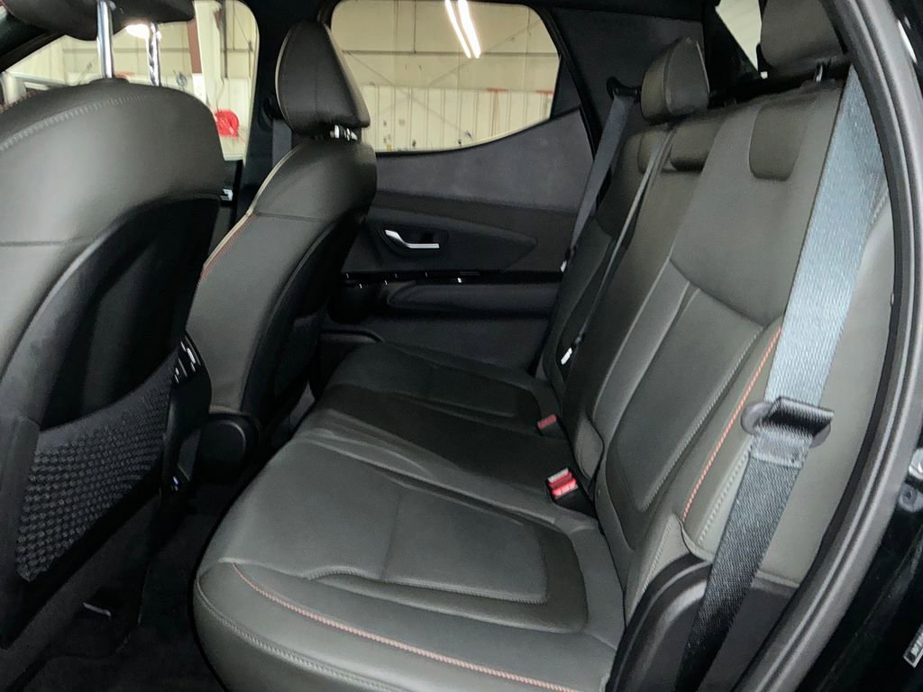 Certified 2024 Hyundai Santa Cruz Limited AWD/4WD image 27