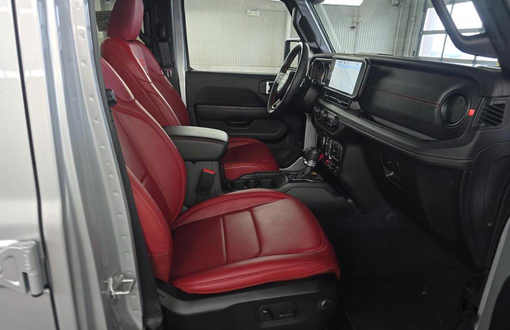Used 2024 Jeep Wrangler Unlimited Rubicon 392 AWD/4WD image 8