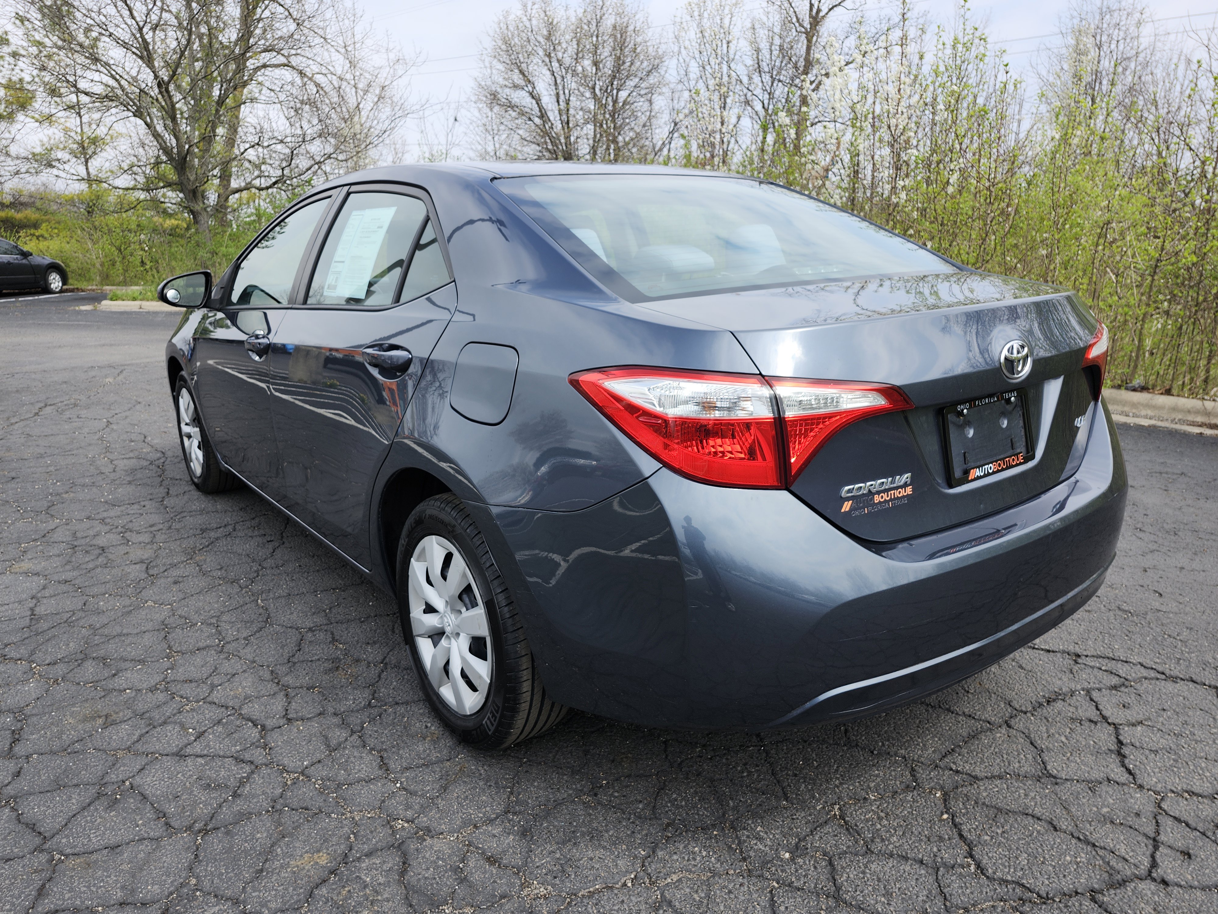 Used 2015 Toyota Corolla LE image 13