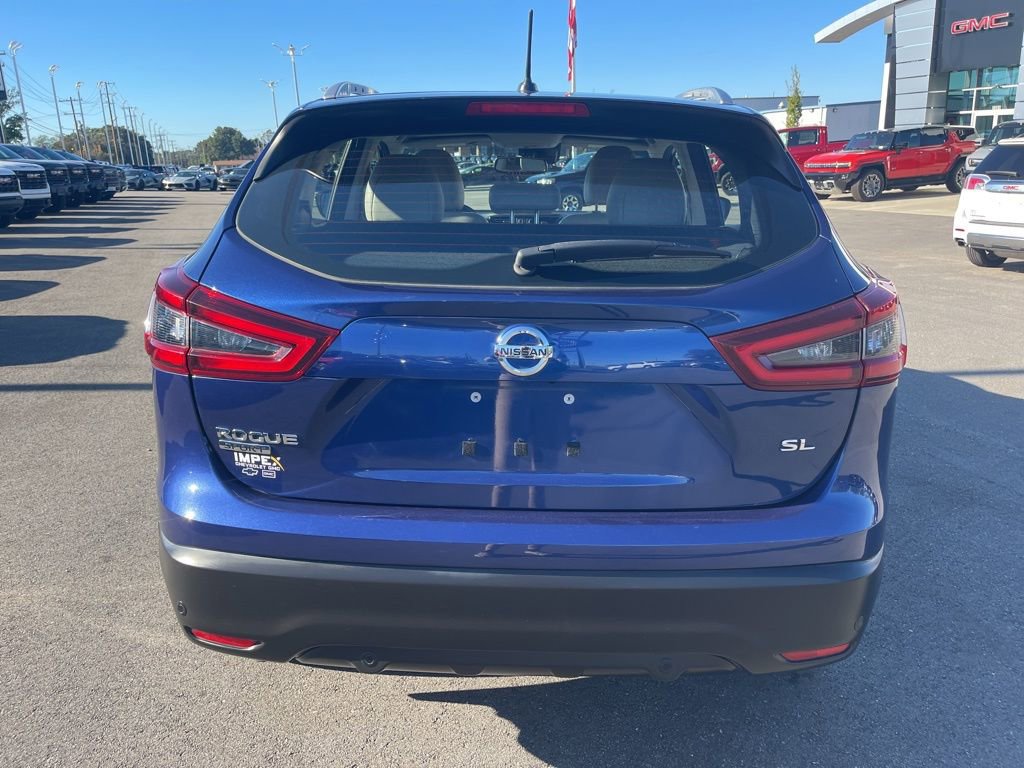 Used 2020 Nissan Rogue Sport SL w/ Premium Package image 4
