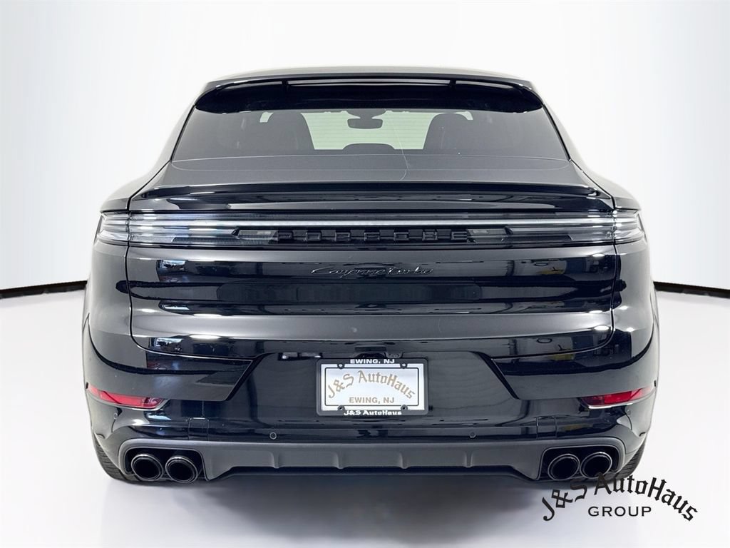 Used 2024 Porsche Cayenne Turbo w/ Premium Package Plus (PP1) AWD/4WD image 6