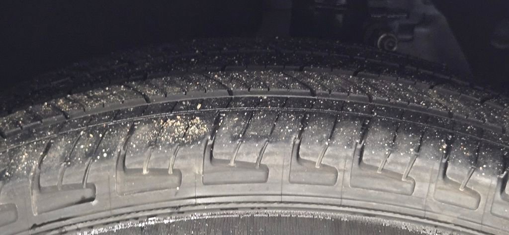 Used 2024 Ford Escape Base image 43