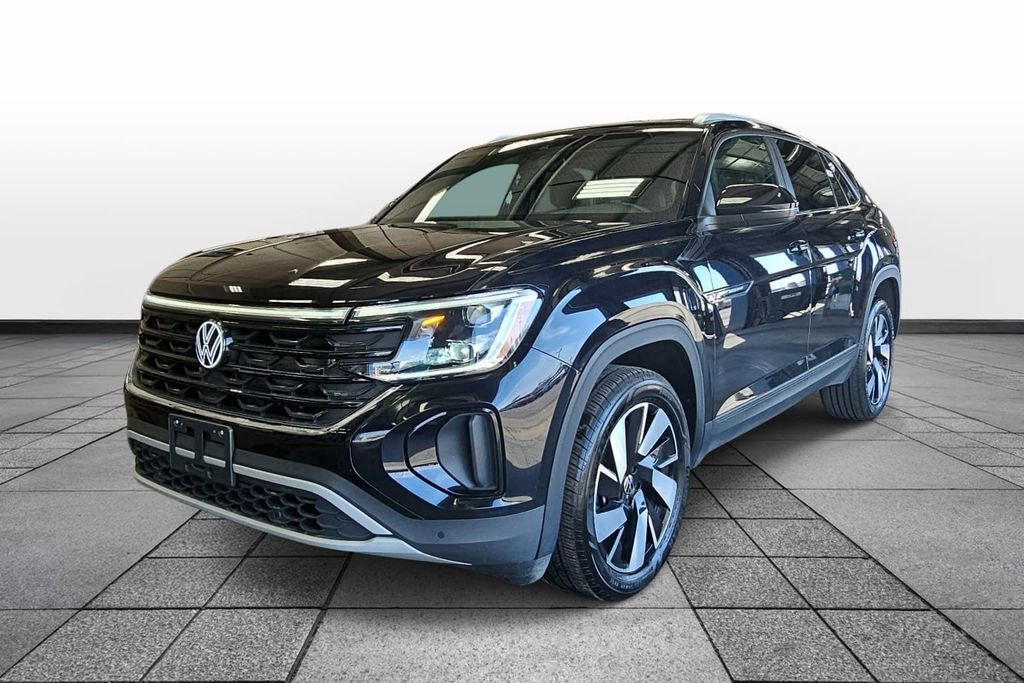 Used 2024 Volkswagen Atlas Cross Sport SE AWD/4WD image 1