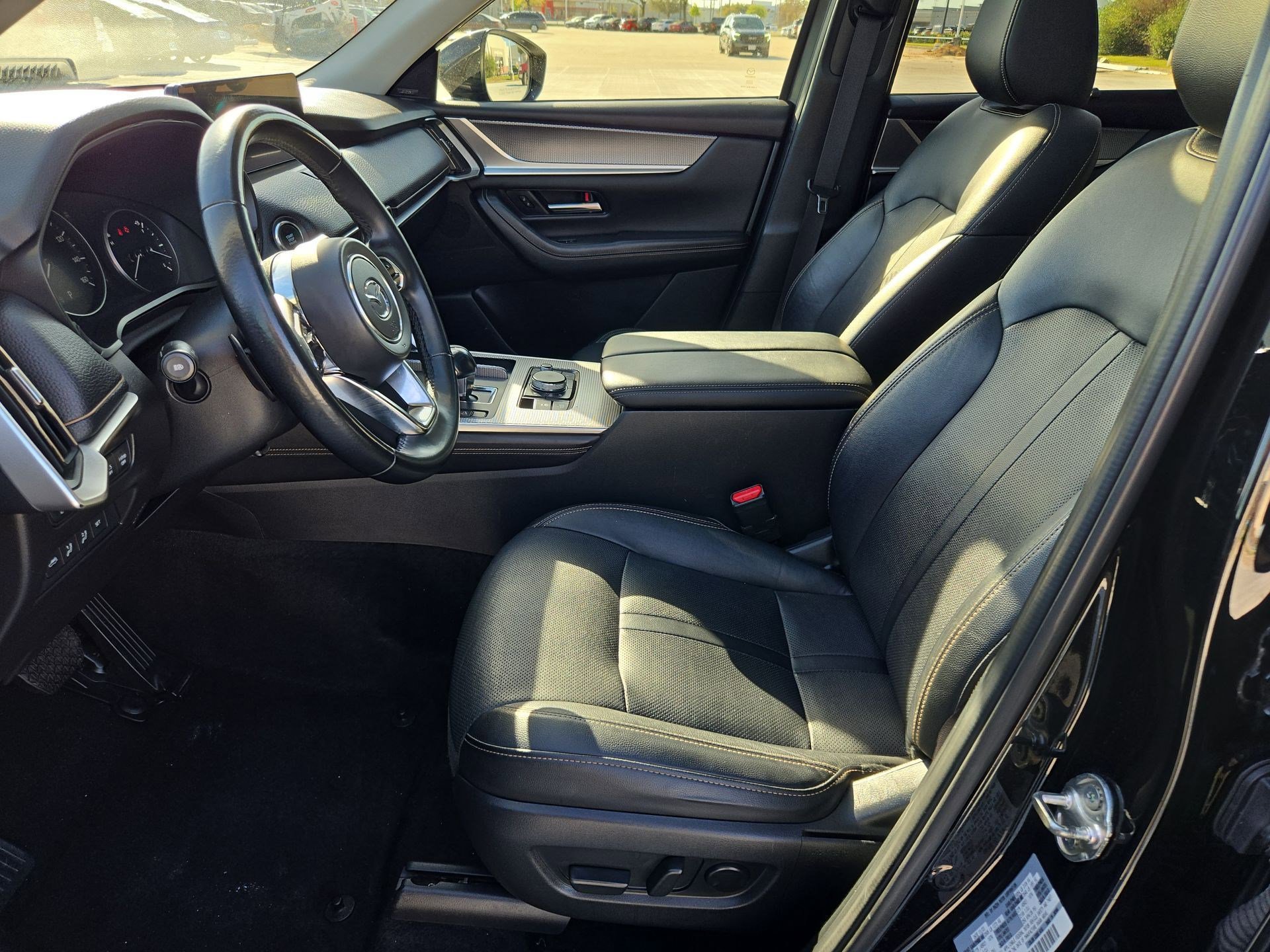 Used 2024 MAZDA CX-90 3.3 Turbo w/ Premium Package image 16