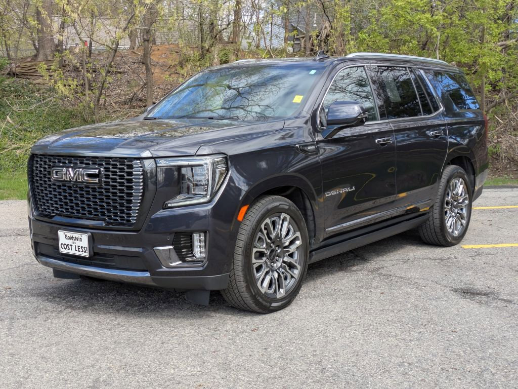 Used 2023 GMC Yukon Denali Ultimate image 3