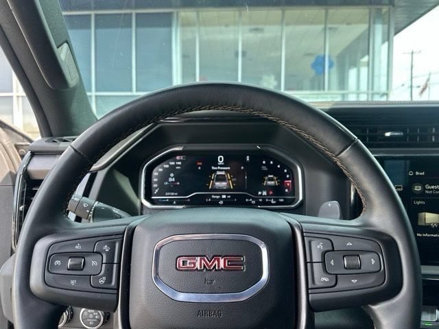 Certified 2024 GMC Sierra 1500 AT4 w/ Technology Package AWD/4WD image 39