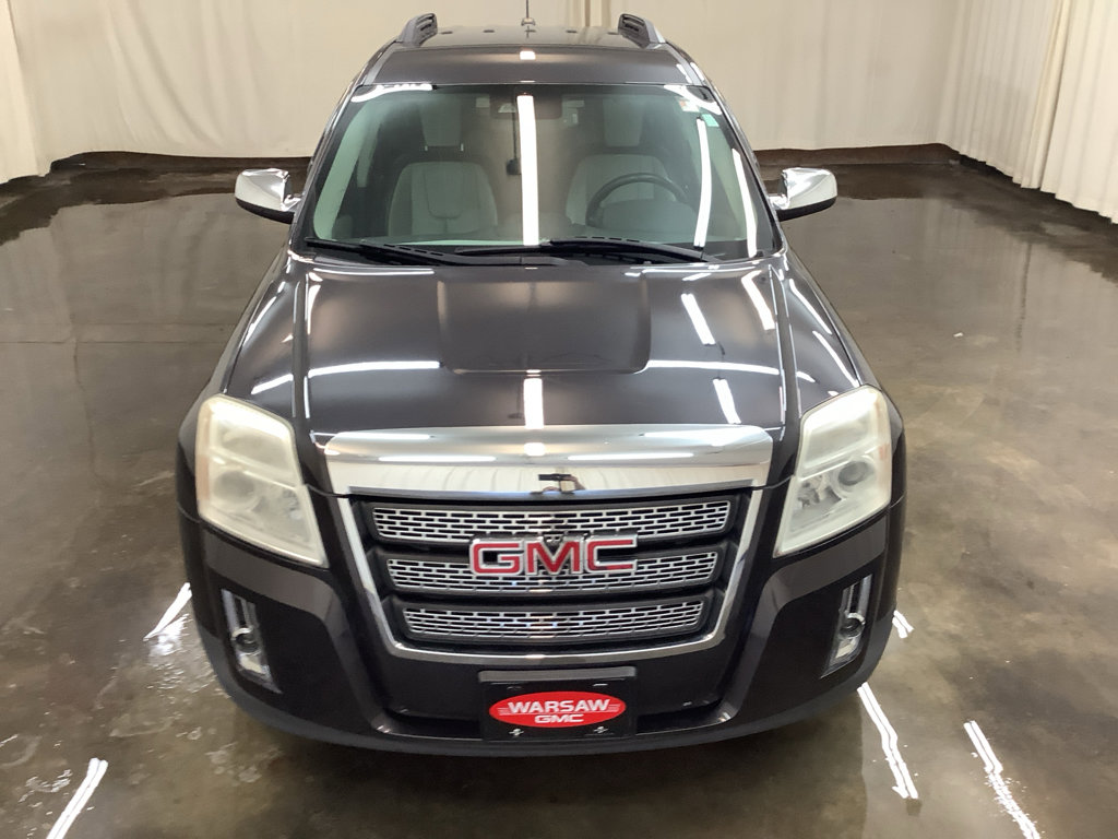 Used 2015 GMC Terrain SLT w/ Chrome Edition image 3