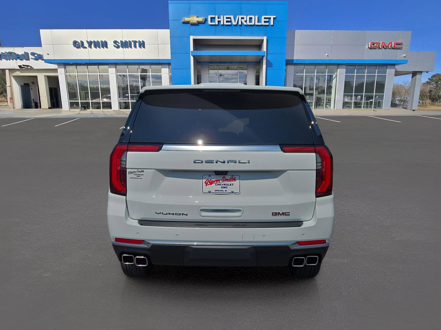 New 2026 GMC Yukon XL Denali w/ Advanced Technology Package image 8