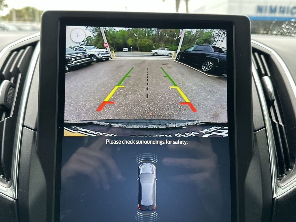 Used 2024 Ford Edge Titanium image 24