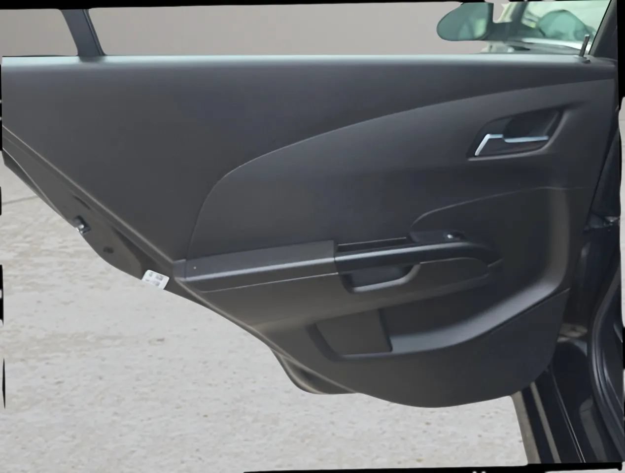 Used 2020 Chevrolet Sonic LT w/ RS Package FWD image 11