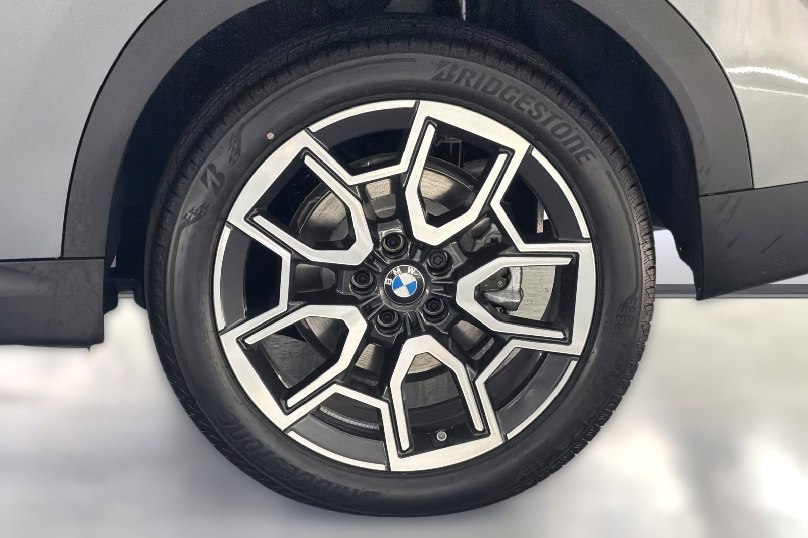 New 2026 BMW X2 xDrive28i w/ Technology Package image 12