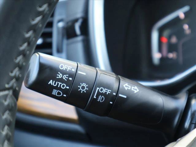 Used 2021 Honda CR-V EX-L image 16