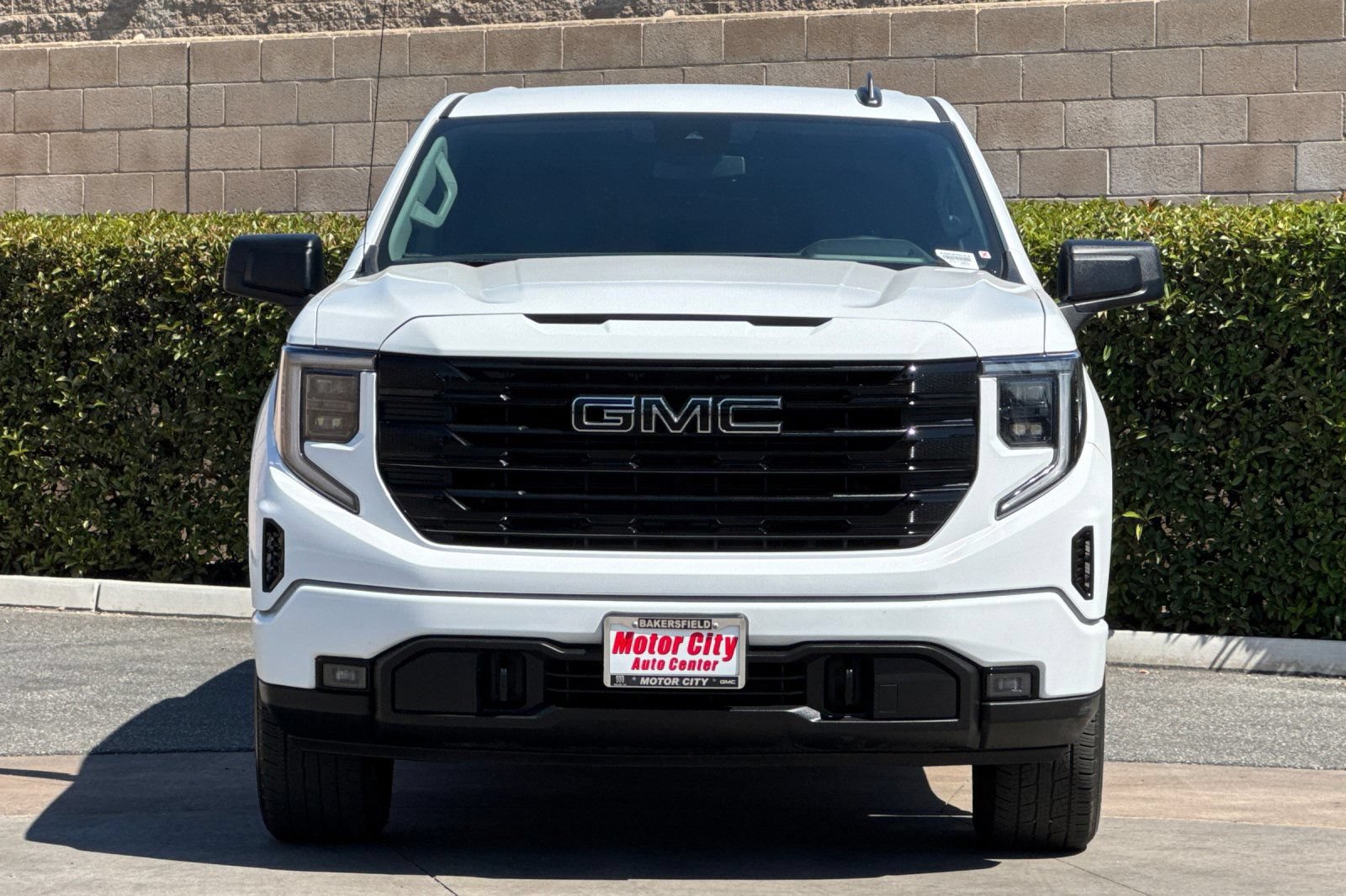 Certified 2023 GMC Sierra 1500 Elevation RWD image 9