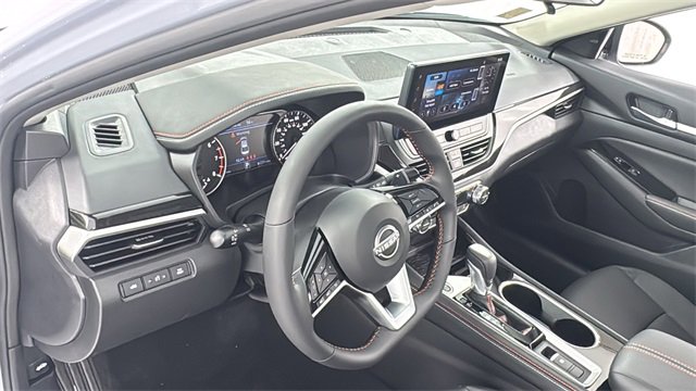 New 2025 Nissan Altima 2.5 SR w/ SR Premium Package image 33