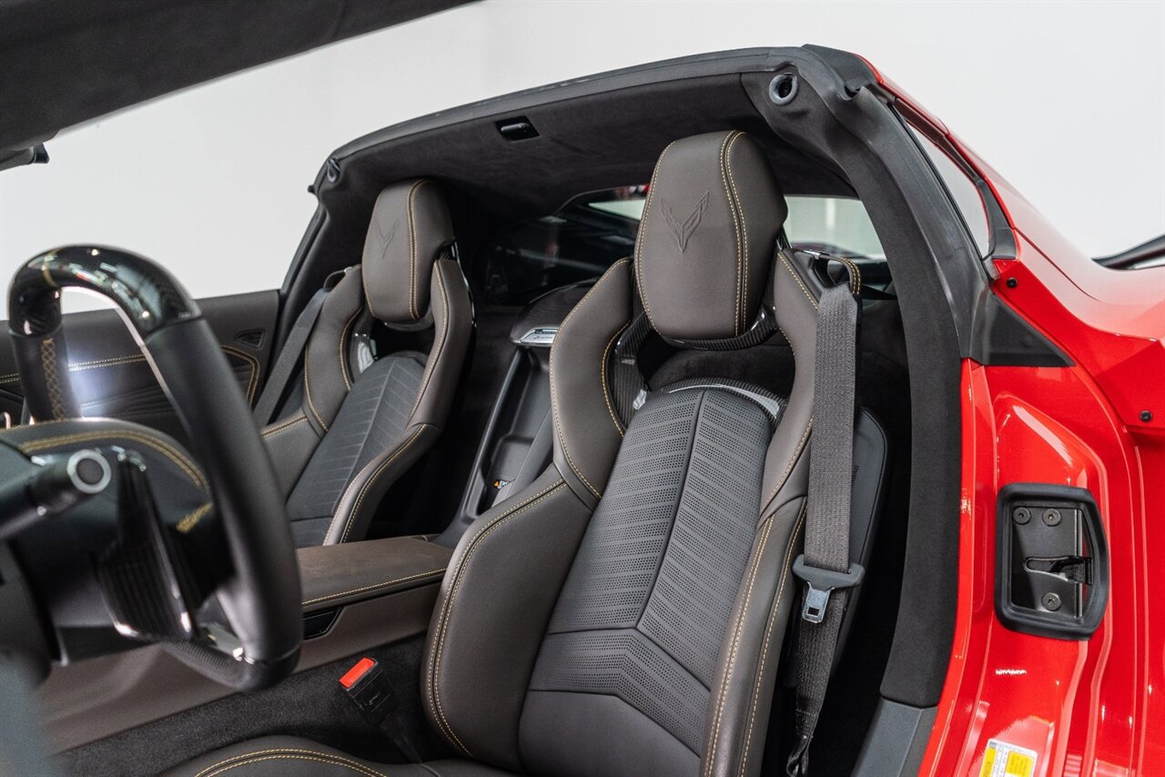 Used 2026 Chevrolet Corvette Z06 w/ Z07 Performance Package RWD image 21