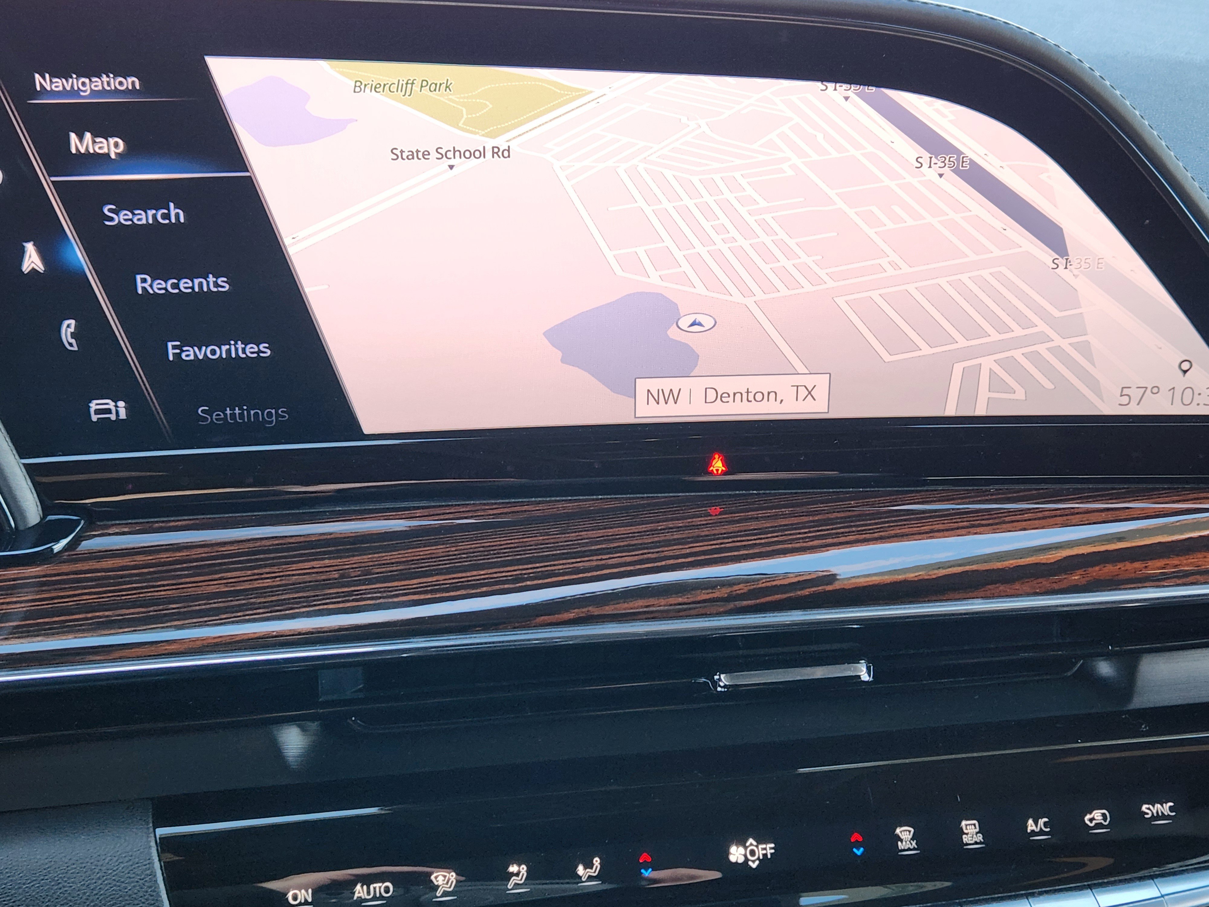 Certified 2021 Cadillac Escalade Luxury image 17