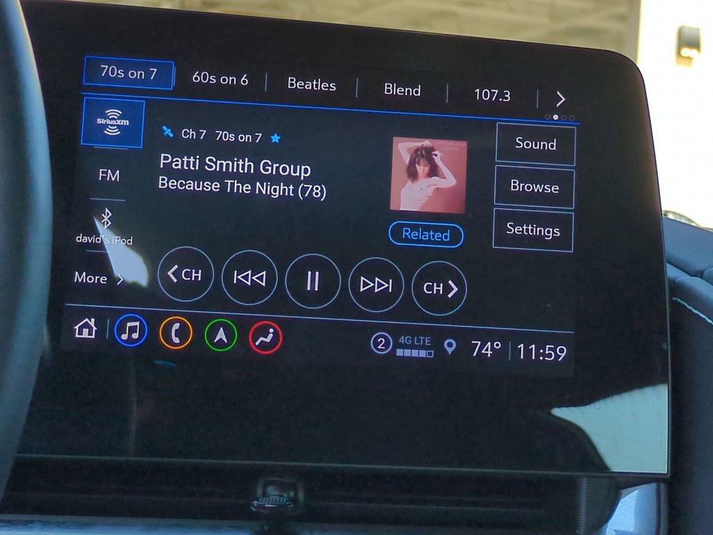 Used 2021 Chevrolet Corvette Stingray Preferred Cpe w/ Chrome Exterior Badge Package image 15