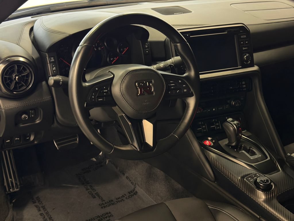 Used 2024 Nissan GT-R Premium w/ Floor Mat Package AWD/4WD image 20