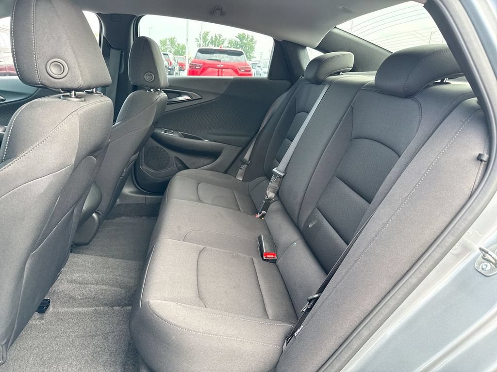 Used 2024 Chevrolet Malibu LS FWD image 23