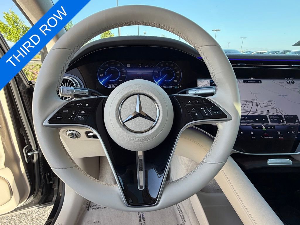 Used 2023 Mercedes-Benz EQS 580 4MATIC SUV image 23